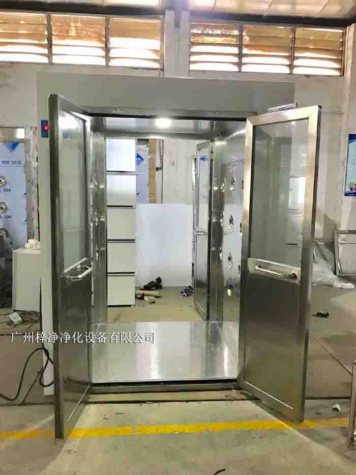 吹風(fēng)時間是指風(fēng)淋室吹出空氣的時間長度 吹風(fēng)時間是指風(fēng)淋室吹出空氣的時間長度